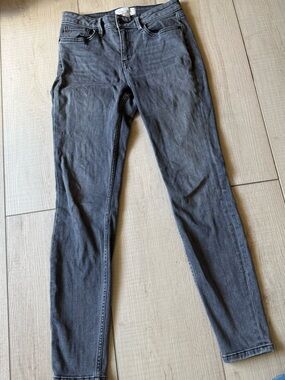 Lafayette 148 New York Skinny Jeans in Washed Gray Size 27